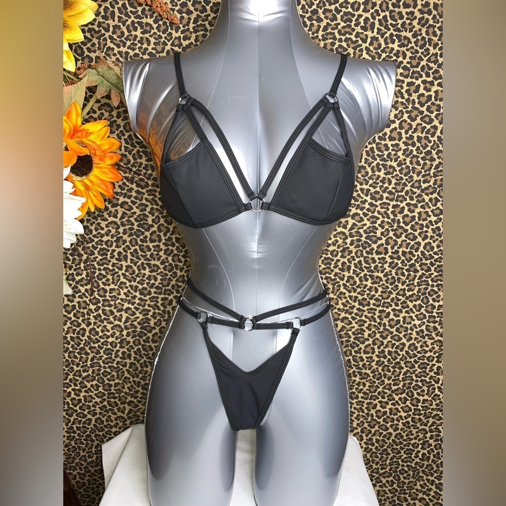 🦋B2G1🦋SHIRLEY OF HOLLYWOOD 2pc Metal Eyelet Bra & Crotchless Panty Set Lingerie